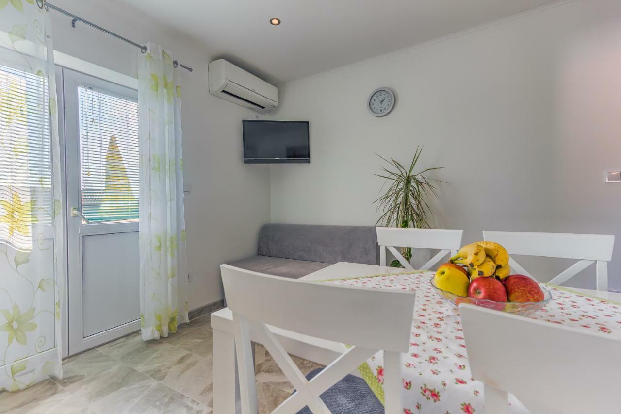 Apartment Adriano Bol Exterior foto